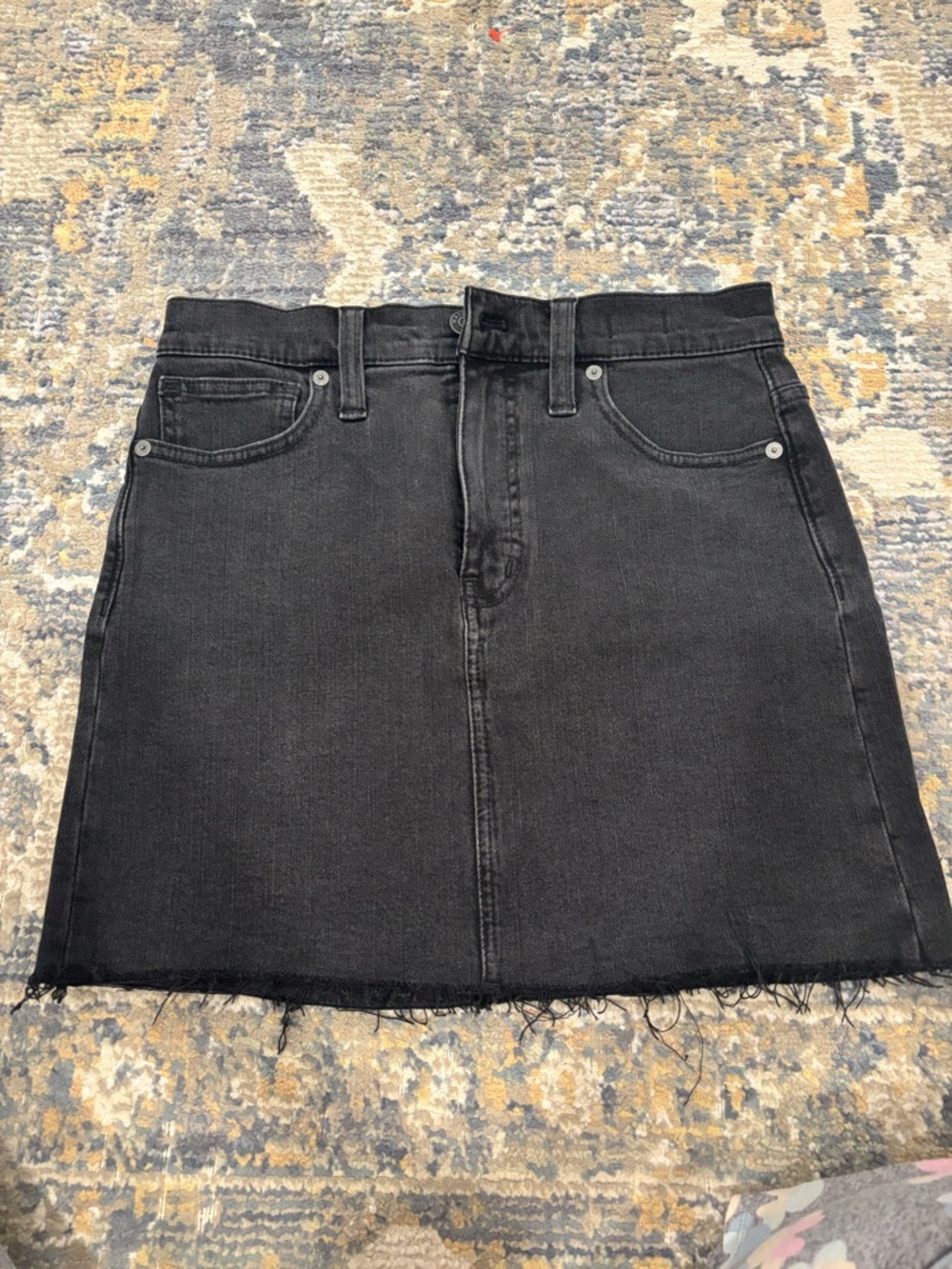 Madewell Black Stretch Denim Straight Skirt with Raw Hem Size 25